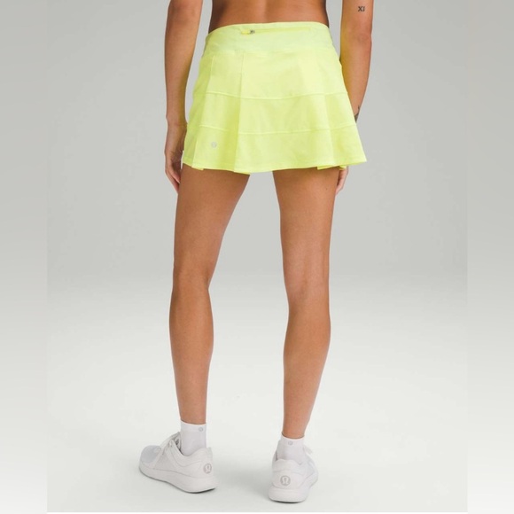 Lululemon Pace Rival Skirt Electric Lemon Sz 10 Retired Colorway Swift Luxtreme - Picture 1 of 9